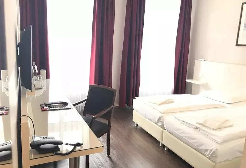 Fotos del hotel Prens Berlin:  17