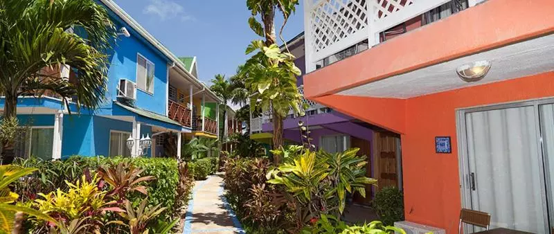 Fotos del hotel Cocoplum Beach:  19