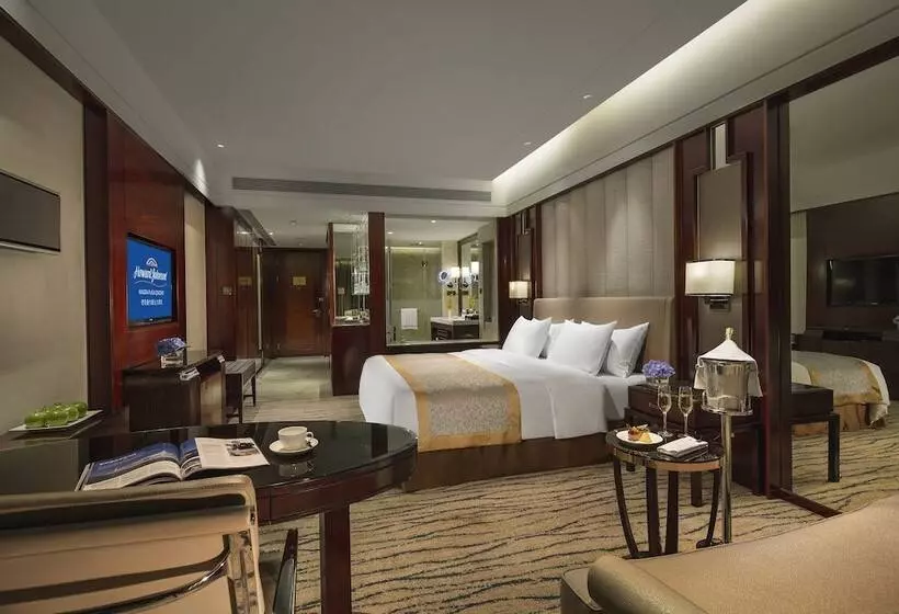 Fotos del hotel Kangda Howard Johnson  Qingdao:  7