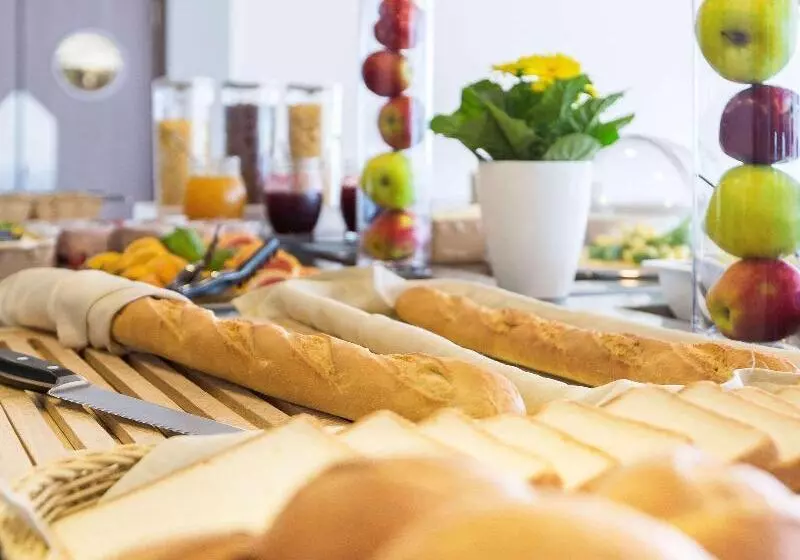 Fotos del hotel Ibis Styles Vilnius:  9