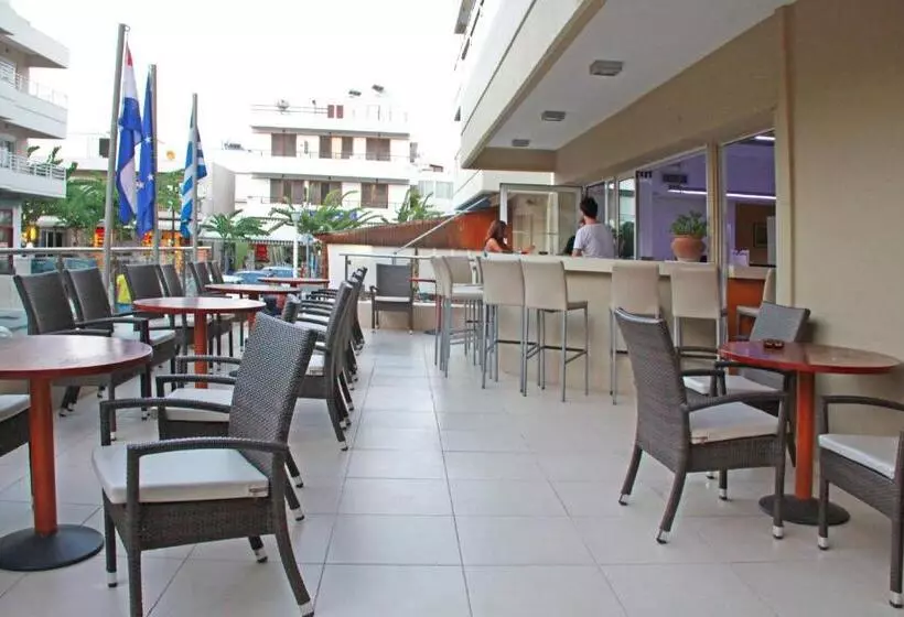 Fotos del hotel Michel Apartments:  20