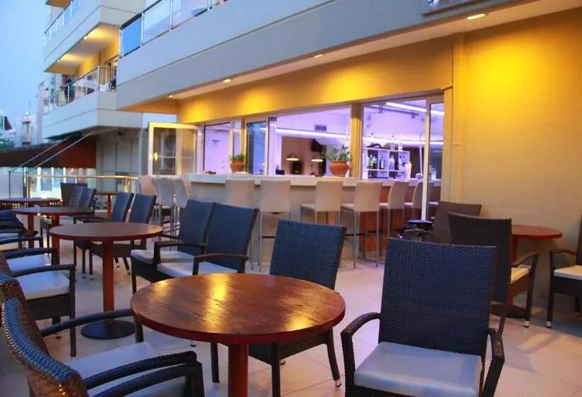 Fotos del hotel Michel Apartments:  7