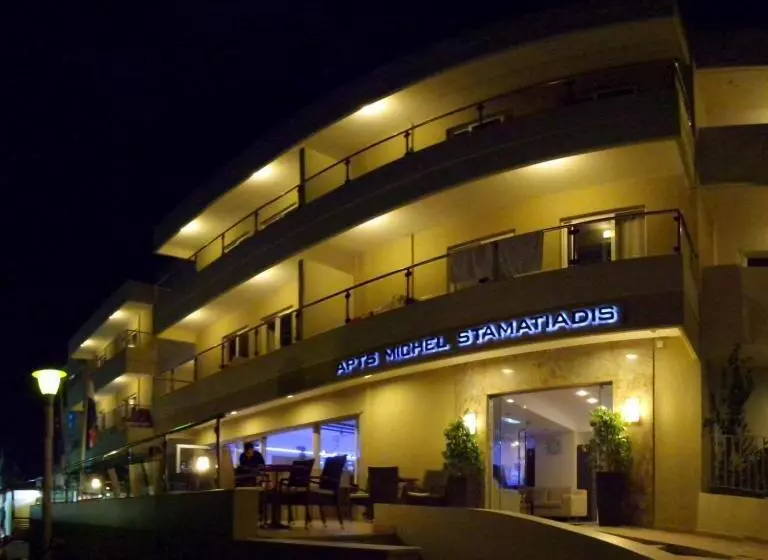 Fotos del hotel Michel Apartments:  10