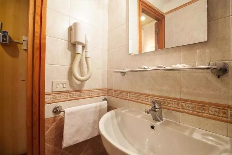 Fotos del hotel Pomezia:  11