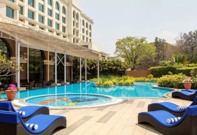 Fotos del hotel Radisson Blu Plaza Hotel Mysore:  3