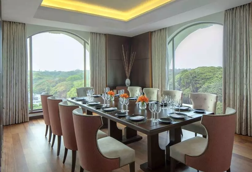 Fotos del hotel Radisson Blu Plaza Hotel Mysore:  18