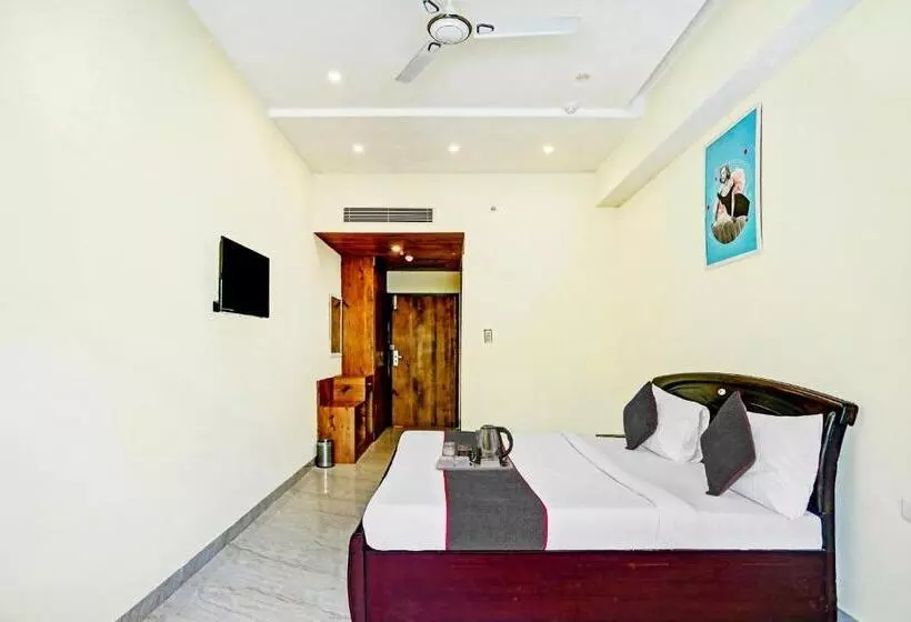 Oyo Townhouse 511 Divino