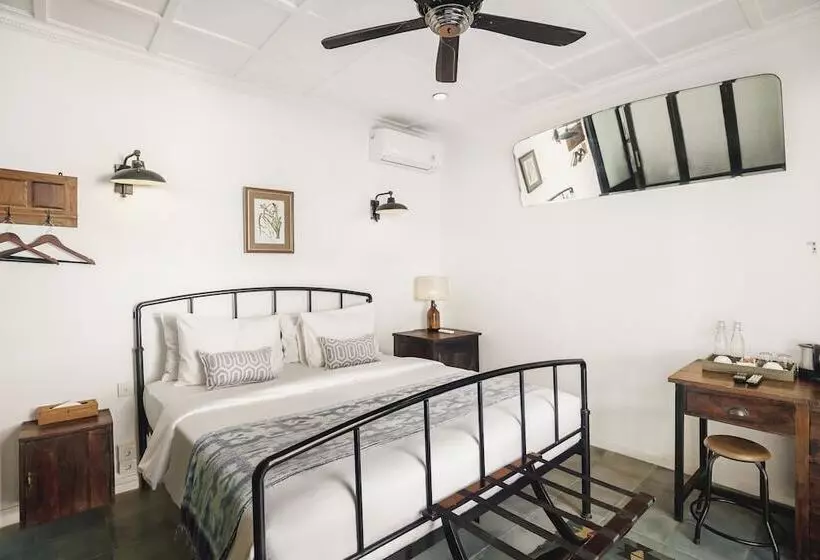 Fotos del hotel Brown Feather:  23