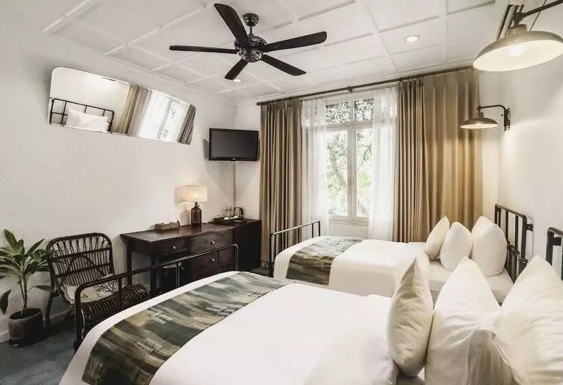 Fotos del hotel Brown Feather:  18