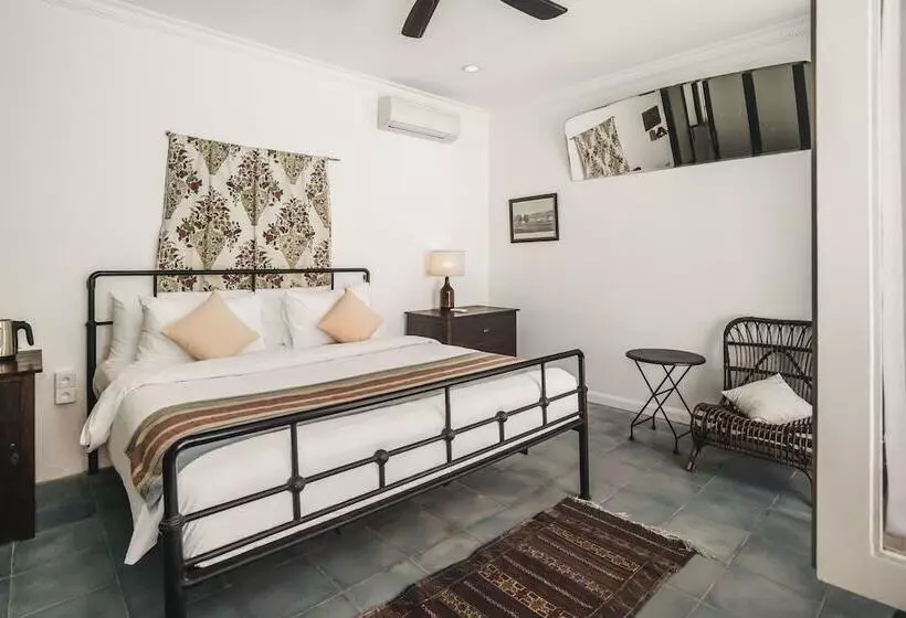 Fotos del hotel Brown Feather:  16