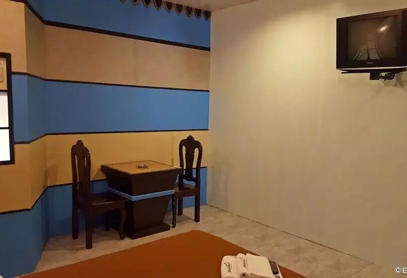 Fotos del hotel Hollywood Drivein:  2