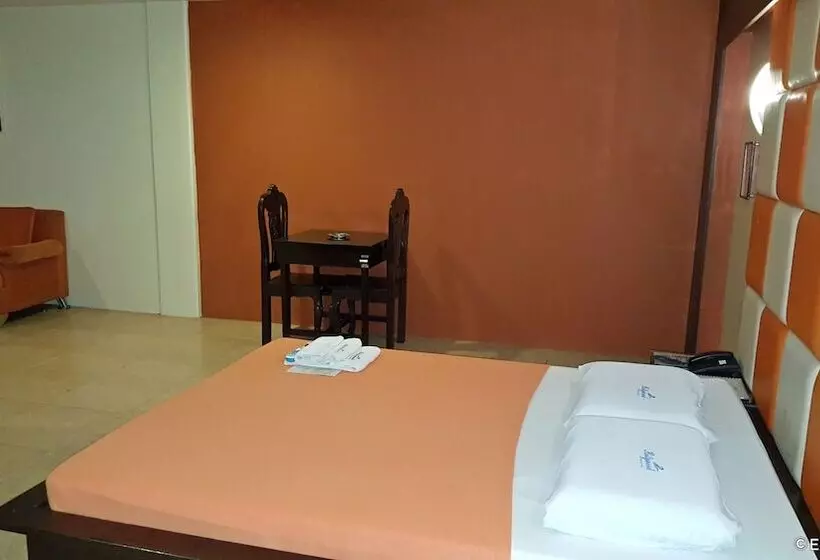 Fotos del hotel Hollywood Drivein:  12