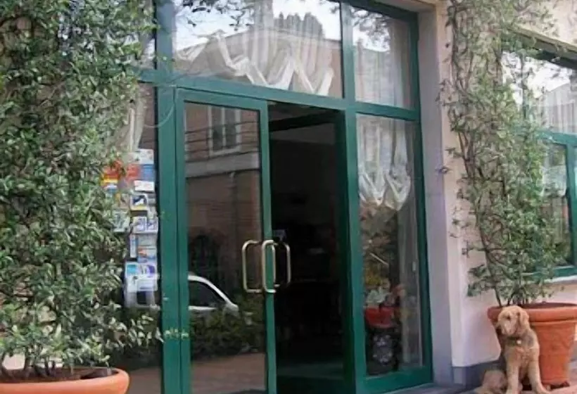 Fotos del hotel La Capannina:  13