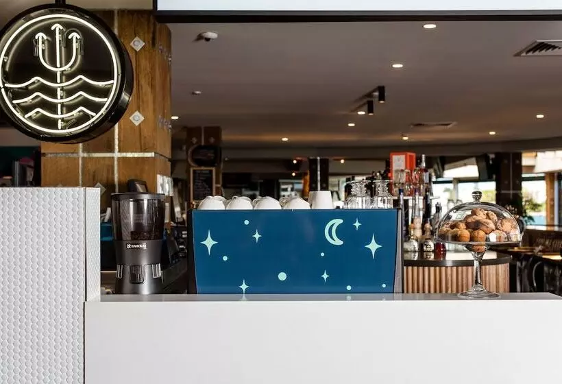 Fotos del hotel Lakes:  6