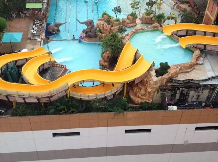 Fotos del hotel Mall Suites Express:  10