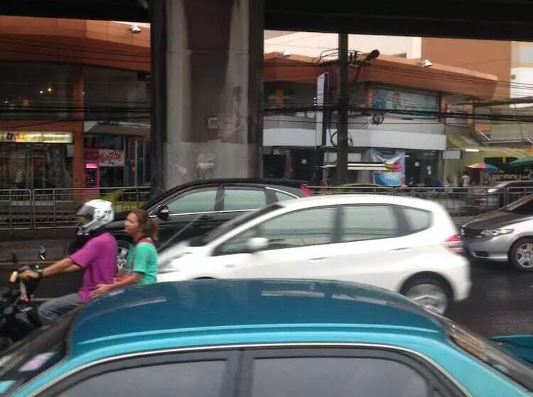 Fotos del hotel Mall Suites Express:  24