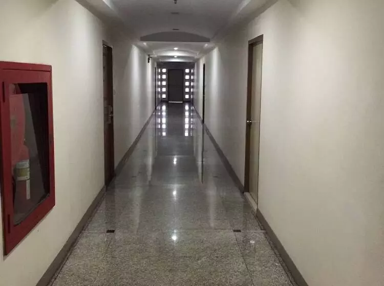 Fotos del hotel Mall Suites Express:  11