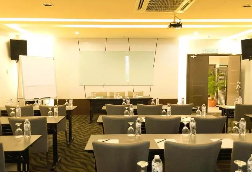 Fotos del hotel Marvelux:  9