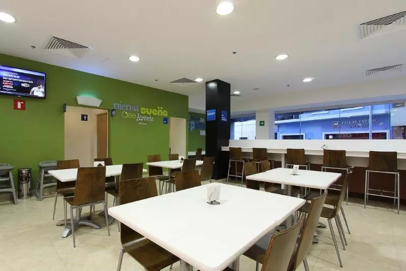 Fotos del hotel One Villahermosa Centro:  13