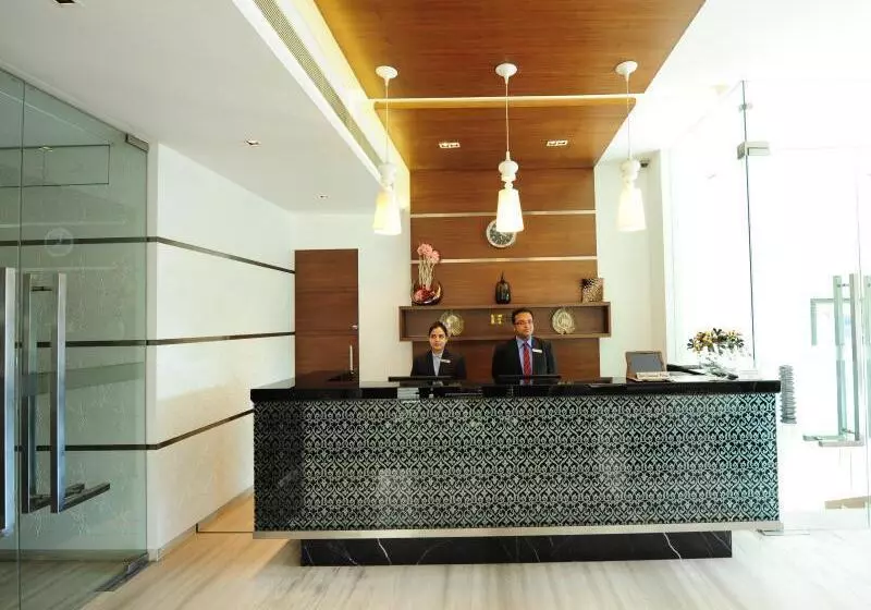 Fotos del hotel Suba Star:  3