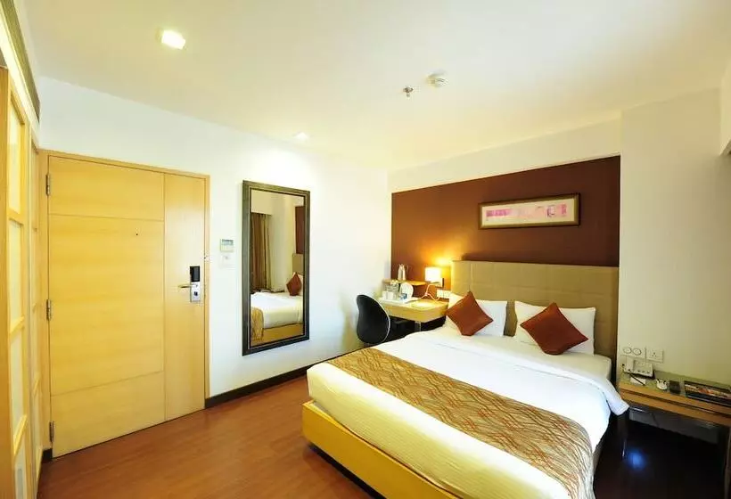 Fotos del hotel Suba Star:  9