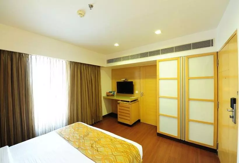 Fotos del hotel Suba Star:  20