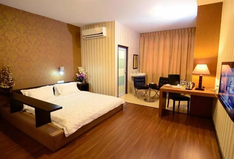 Fotos del hotel Tebrau Ct:  7