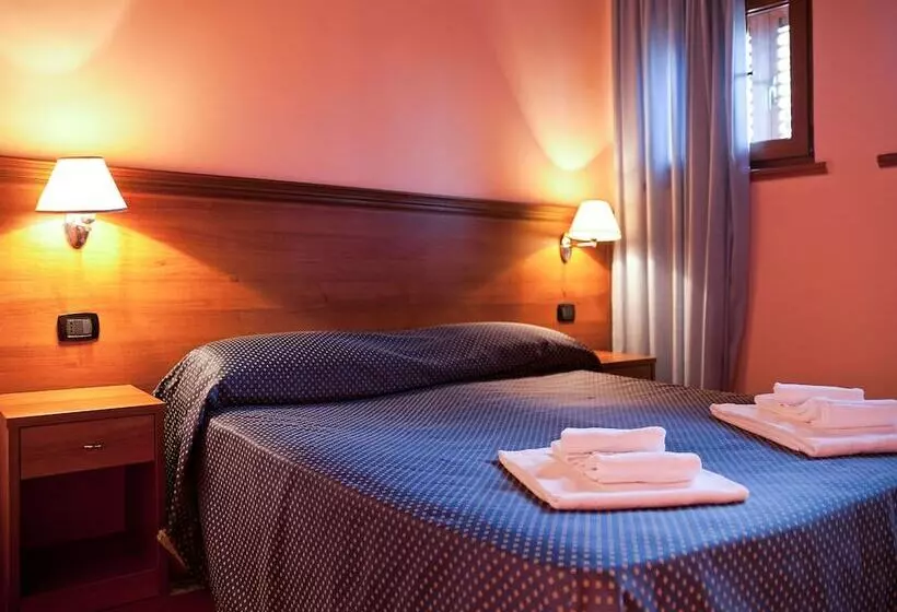 Fotos del hotel Tindari Resort & Marina Beach:  2