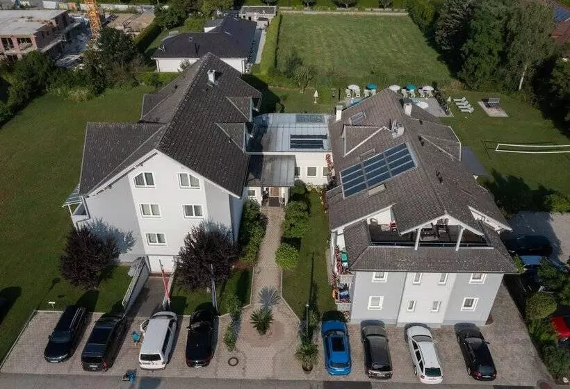 Fotos del hotel Villa Flora:  9