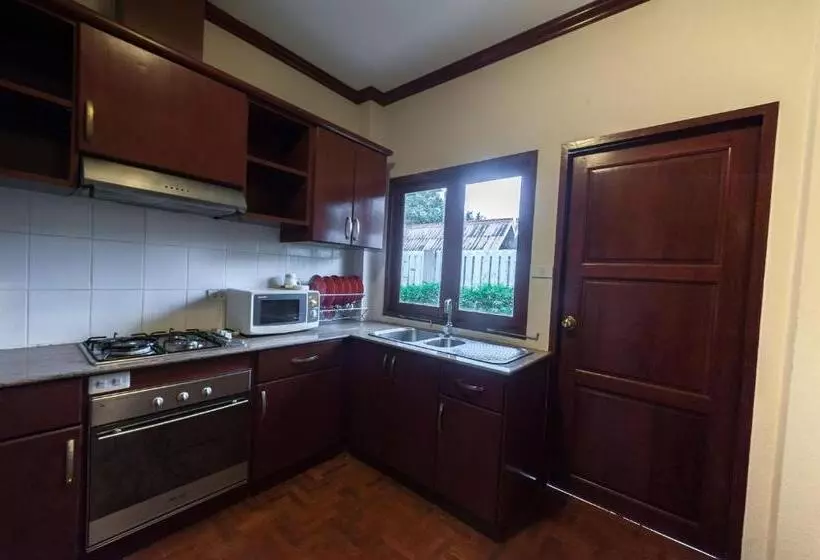 Fotos del hotel Ruean Racha Resort:  8