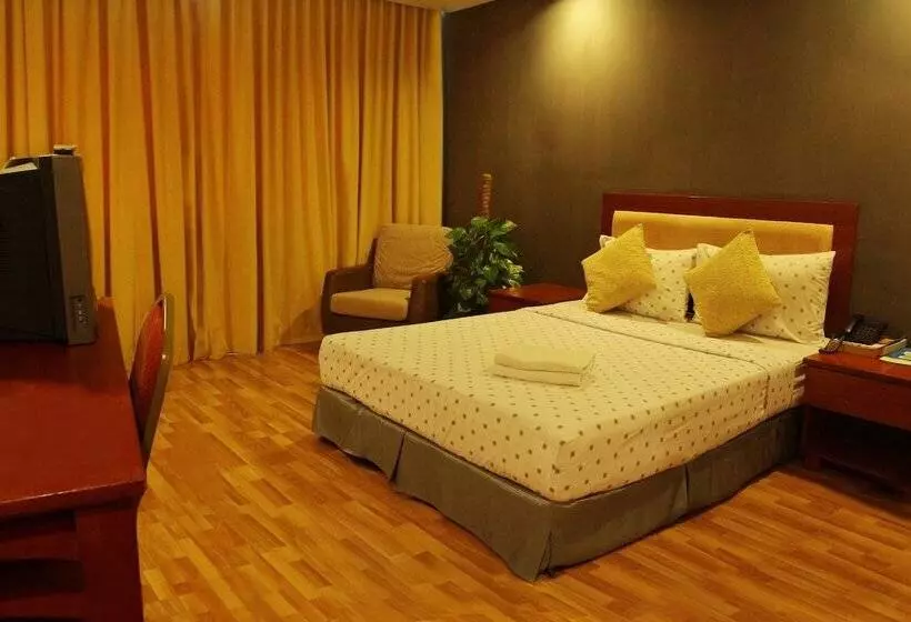 Fotos del hotel Mayres  Kota Tinggi:  21