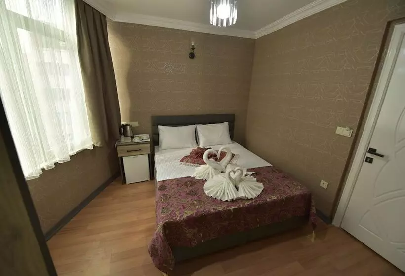 Fotos del hotel Omega Luxx:  12