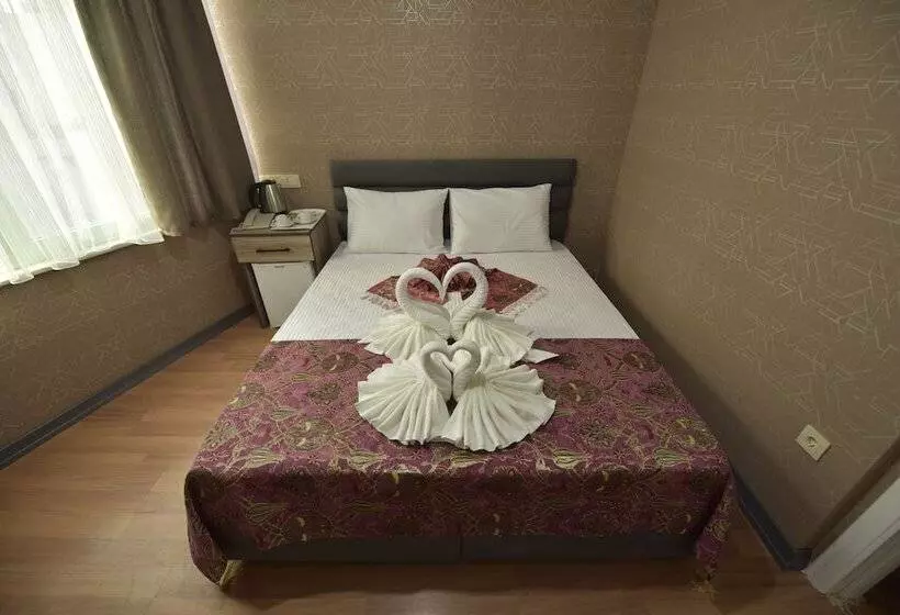 Fotos del hotel Omega Luxx:  15