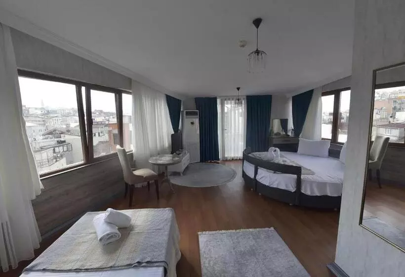 Fotos del hotel Omega Luxx:  24