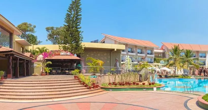 Silent Shores Resort & Spa