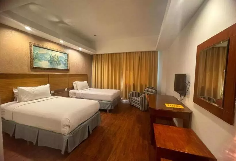 Fotos del hotel Mayres  Kota Tinggi:  18