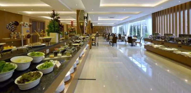 Fotos del hotel Grand Tjokro Yogyakarta:  9