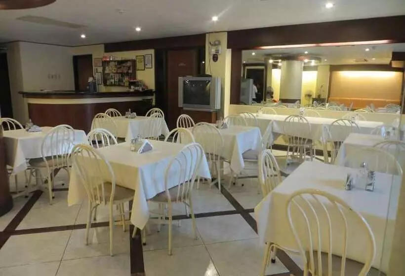 Fotos del hotel Paragon Suites:  3