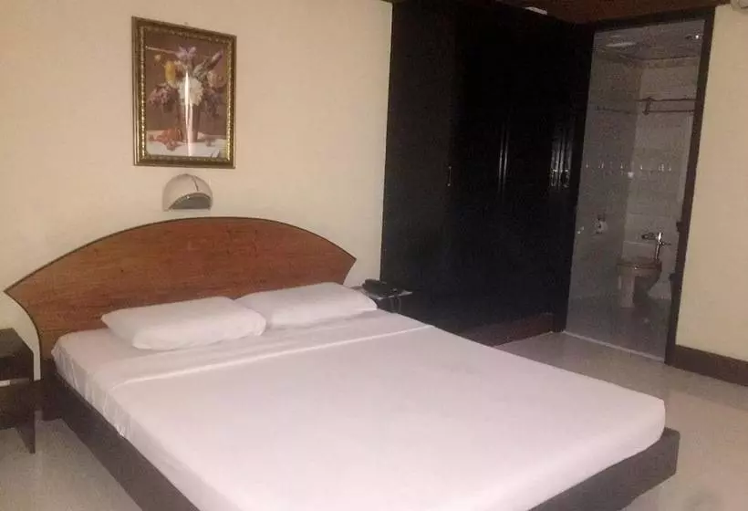 Fotos del hotel Paragon Suites:  21