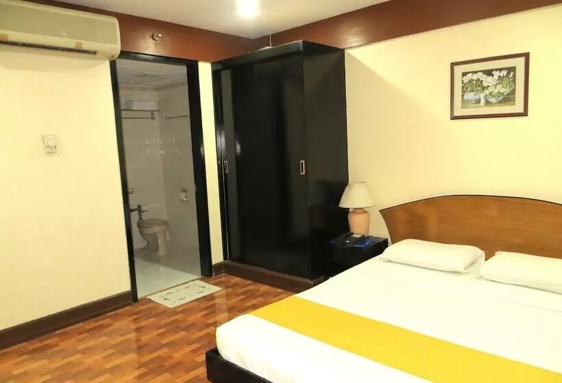 Fotos del hotel Paragon Suites:  23