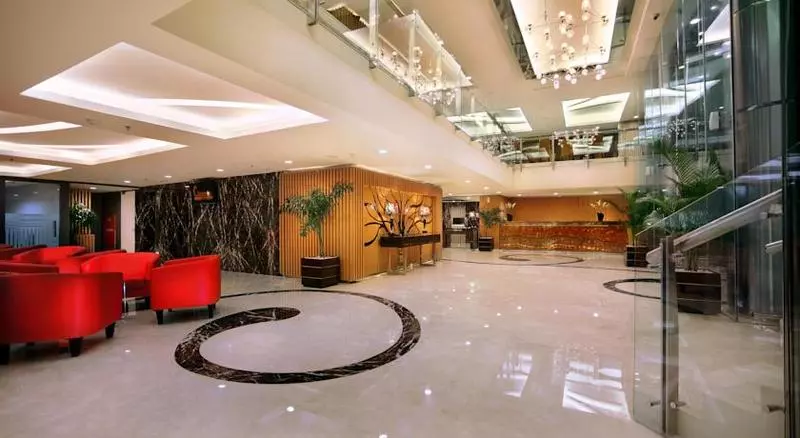 Fotos del hotel The Alana Surabaya:  11