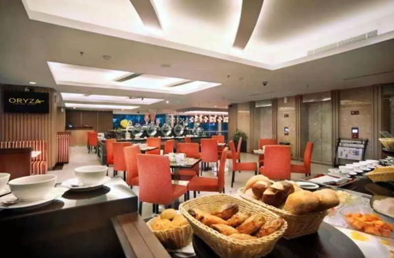 Fotos del hotel The Alana Surabaya:  13