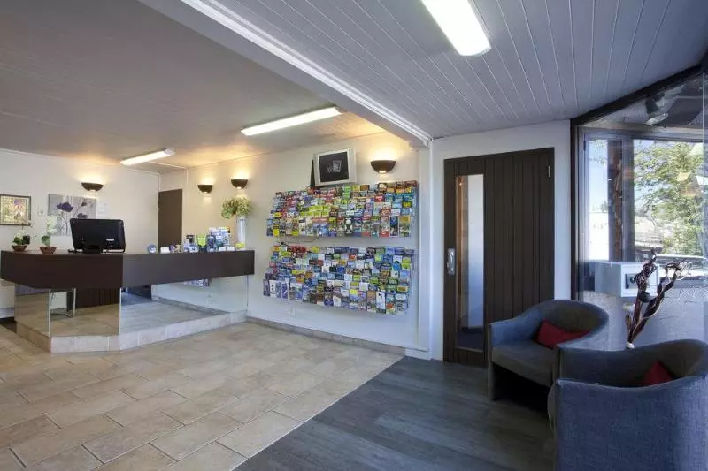 Fotos del hotel The Lofts Apartments:  10