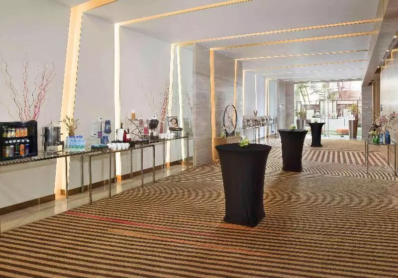 Fotos del hotel Novotel Ahmedabad:  4