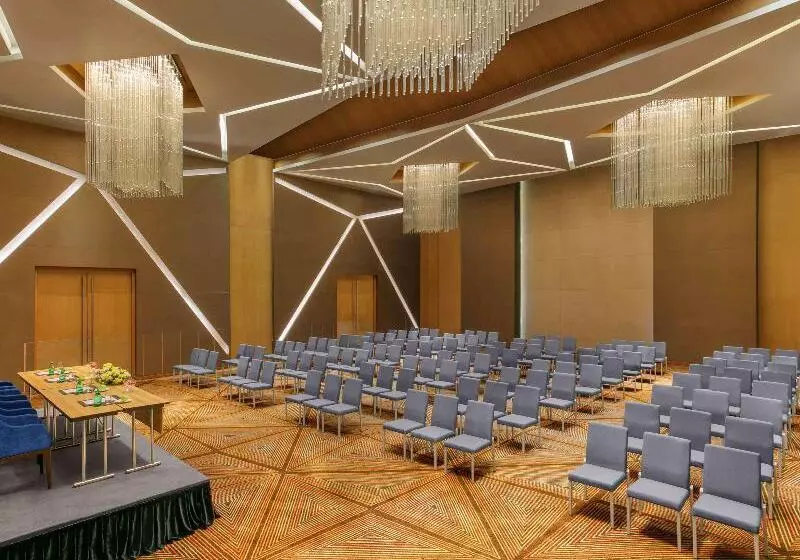 Fotos del hotel Novotel Ahmedabad:  13