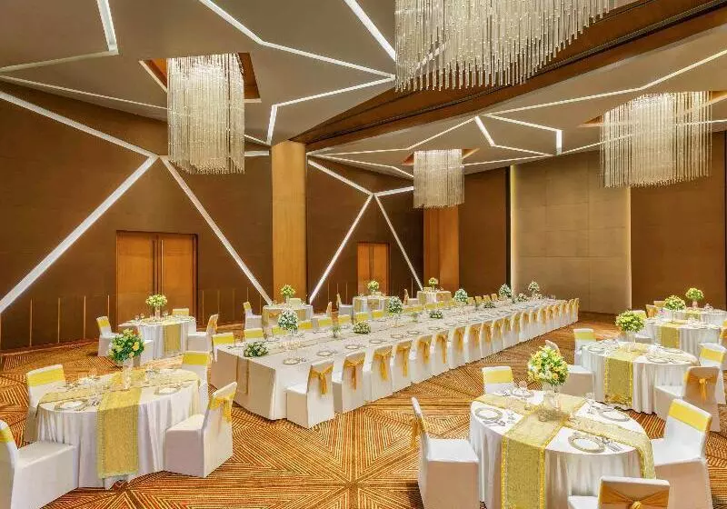 Fotos del hotel Novotel Ahmedabad:  15