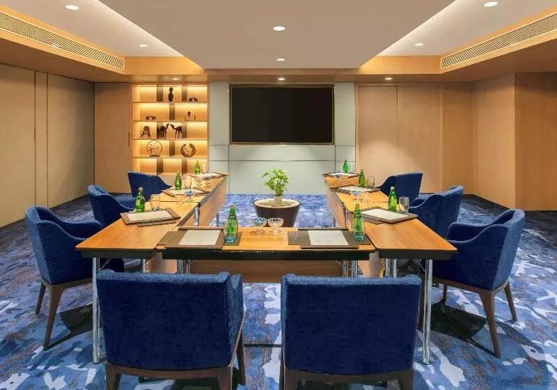 Fotos del hotel Novotel Ahmedabad:  11