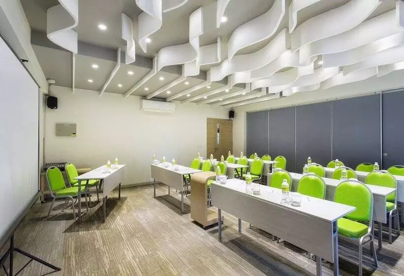 Fotos del hotel Maxonehotels At Bukit Jimbaran:  6