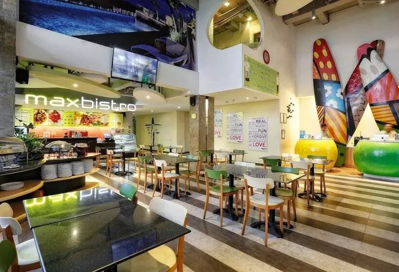 Fotos del hotel Maxonehotels At Bukit Jimbaran:  5