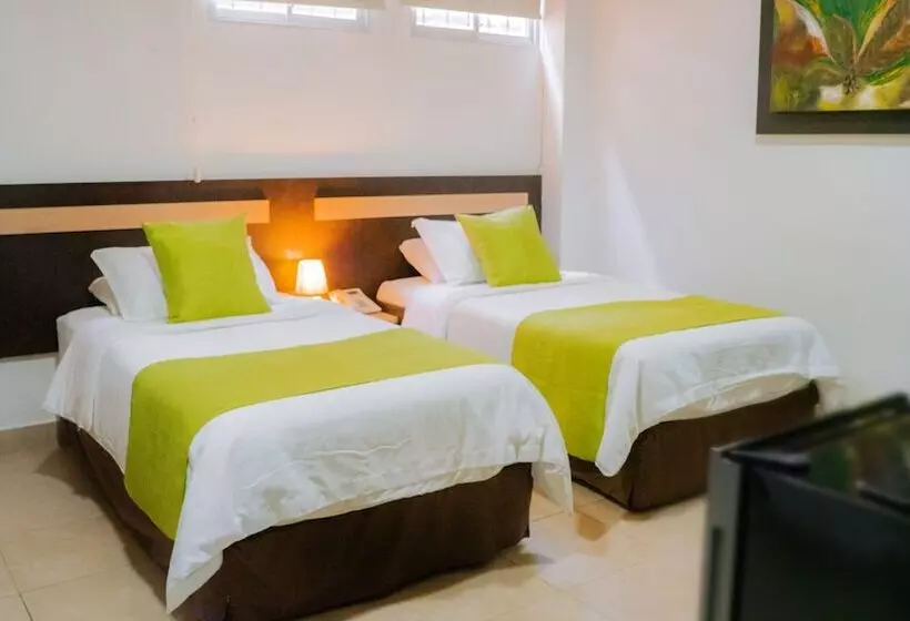 Fotos del hotel Mc Suites:  12